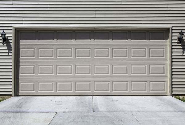 Professional Garage Siding Installation