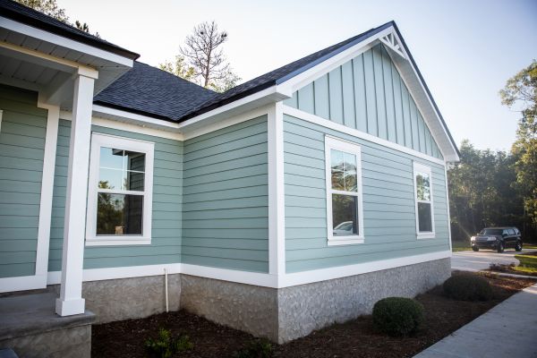 Professional Board Siding Repair